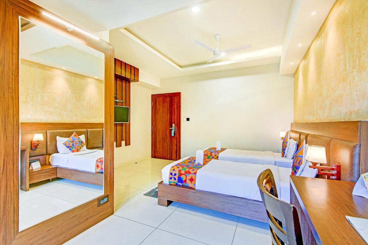 Fabhotel La Pearl Бопал Екстериор снимка