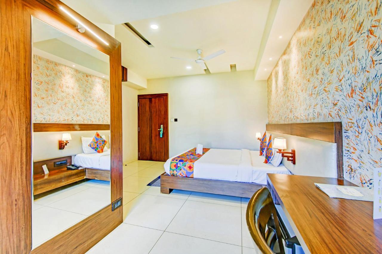Fabhotel La Pearl Бопал Екстериор снимка